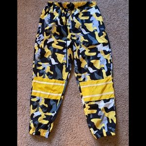 Women’s NWT Size L Pants